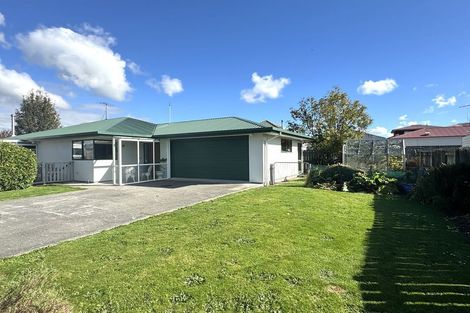 Photo of property in 10 Lanark Street, Balclutha, 9230