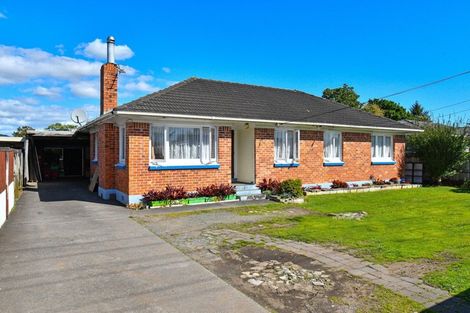 Photo of property in 129 Clevedon Road, Papakura, 2110