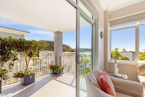 Photo of property in 33 Parkside Drive, Orewa, 0931