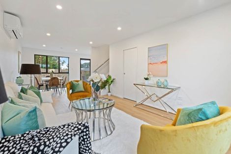 Photo of property in 6/15 Oakland Avenue, Papatoetoe, Auckland, 2025