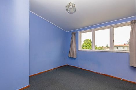 Photo of property in 8 Renfrew Place, Highbury, Palmerston North, 4412