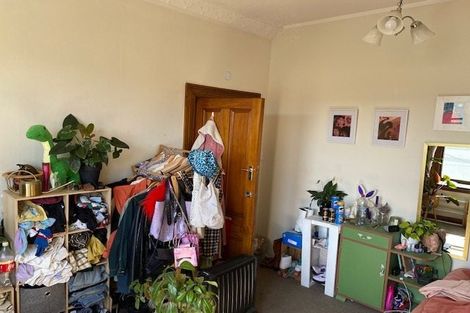 Photo of property in 1/27 Brougham Street, Mount Victoria, Wellington, 6011