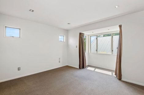 Photo of property in 120 Springfield Road, St Albans, Christchurch, 8014