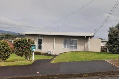 Photo of property in 11 Scott Street, Moturoa, New Plymouth, 4310