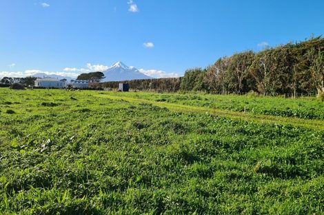 Photo of property in 81 Whitcombe Road, Opunake, 4616