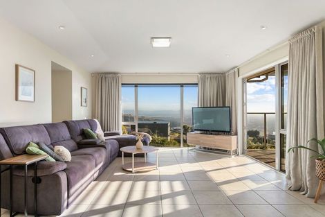 Photo of property in 5 Signal Hill Road, Mount Pleasant, Christchurch, 8081