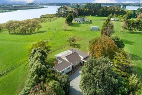 Photo of property in 35 Marae O Rehia Road, Karioitahi, Waiuku, 2683