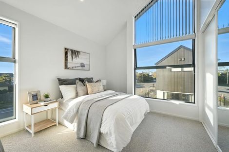 Photo of property in 202a Edgeware Road, Edgeware, Christchurch, 8013