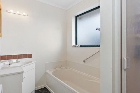 Photo of property in 80 Radiata Street, Fairview Downs, Hamilton, 3214