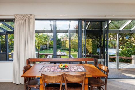 Photo of property in 45 Waicola Drive, Fitzherbert, Palmerston North, 4471