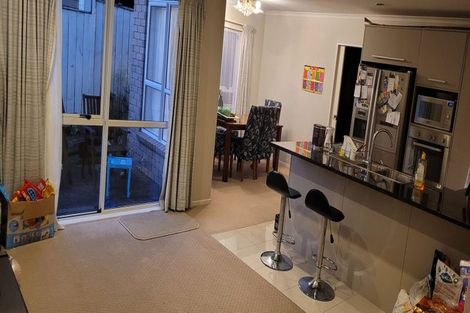 Photo of property in 4 Stamford Crescent, Flat Bush, Auckland, 2019