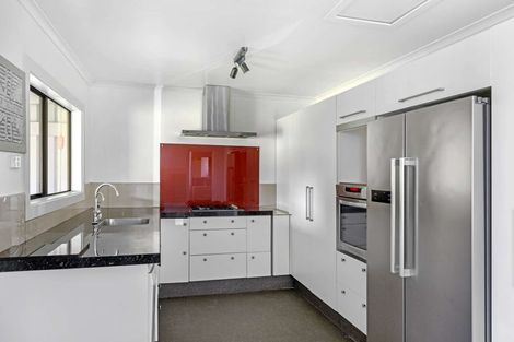 Photo of property in 164 Derby Street, Westport, 7825