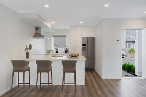 Photo of property in 9/10 Palmerston Street, Hamilton Central, Hamilton, 3204