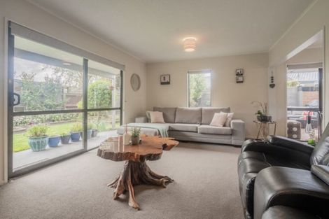 Photo of property in 5 Exton Street, Redwood, Christchurch, 8051