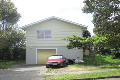 Photo of property in 8 Aden Place, Clendon Park, Auckland, 2103