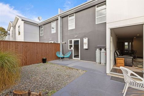 Photo of property in 2/88 Mathesons Road, Phillipstown, Christchurch, 8011