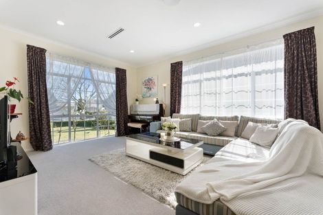Photo of property in 55 Orangewood Drive, Northpark, Auckland, 2013