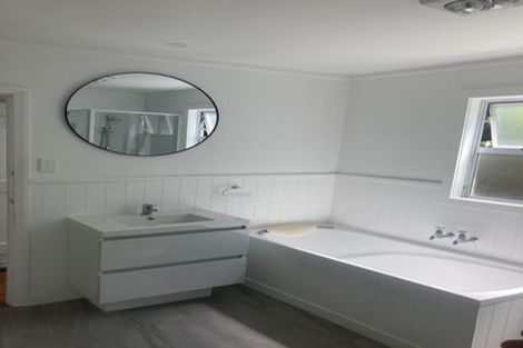 Photo of property in 195 Ngamotu Road, Spotswood, New Plymouth, 4310