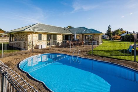 Photo of property in 47a Cowley Drive, Leamington, Cambridge, 3432