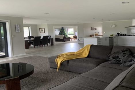 Photo of property in 53 West Thompson Street, Leamington, Cambridge, 3432