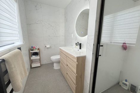 Photo of property in 22 Davington Way, Burswood, Auckland, 2013