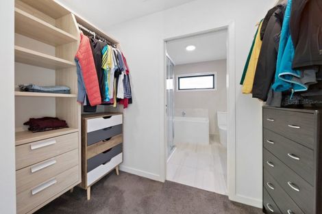 Photo of property in 10 Falconer Rise, Jacks Point, Queenstown, 9371