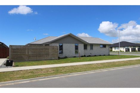 Photo of property in 32 Catalina Crescent, Burleigh, Blenheim, 7201