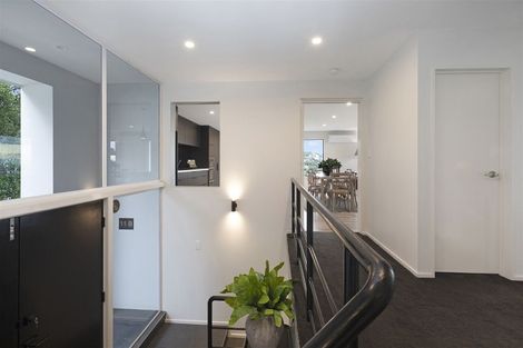 Photo of property in 11b Inverness Lane, Redcliffs, Christchurch, 8081