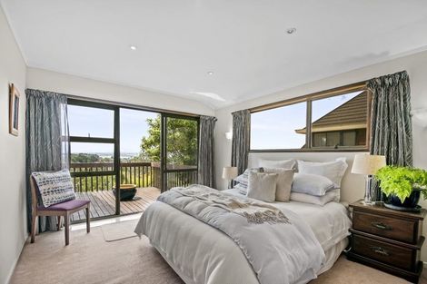 Photo of property in 40 Balmain Road, Chatswood, Auckland, 0626