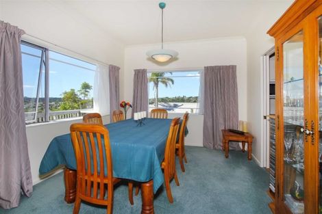 Photo of property in 22 Bluebird Crescent, Unsworth Heights, Auckland, 0632