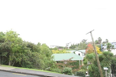 Photo of property in 92 Beach Road, Mellons Bay, Auckland, 2014