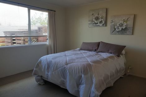 Photo of property in 28a Cypress Grove, Paraparaumu, 5032