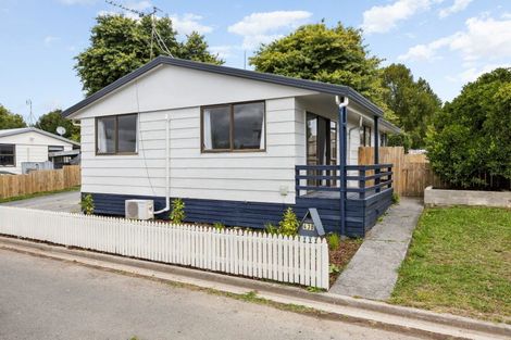 Photo of property in 43b Crawshaw Drive, Nawton, Hamilton, 3200