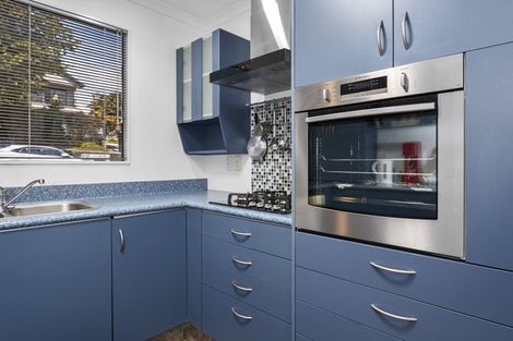 Photo of property in 72 Village Park Drive, Welcome Bay, Tauranga, 3112