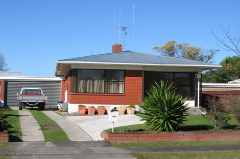 Photo of property in 6 Bowen Place, St Andrews, Hamilton, 3200