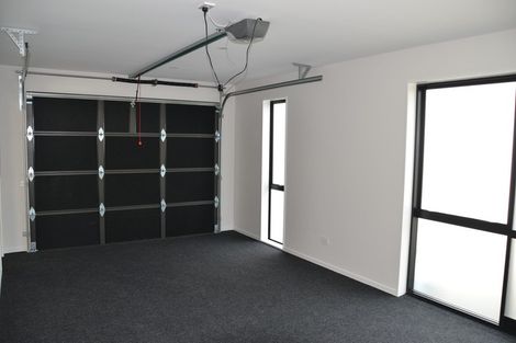 Photo of property in 8 Finn Place, Mount Wellington, Auckland, 1060