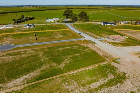 Photo of property in 6 Ravensbourne Avenue, Darfield, 7571