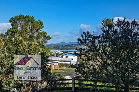 Photo of property in 20 West View Crescent, Onerahi, Whangarei, 0110