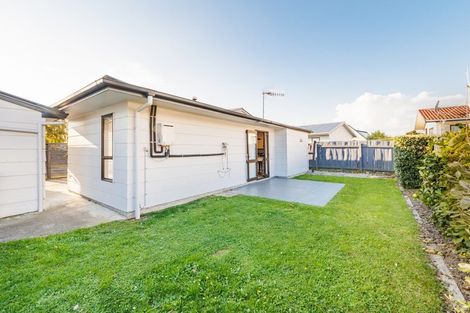Photo of property in 52a Benmore Avenue, Cloverlea, Palmerston North, 4412