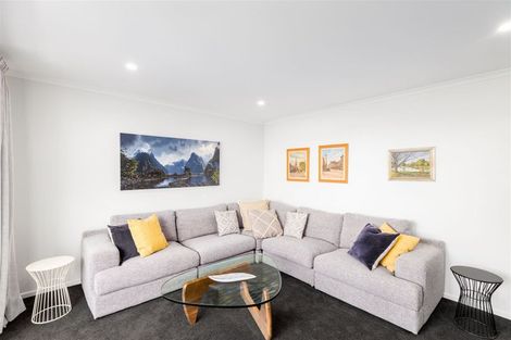 Photo of property in 15 Holmes Hanover Lane, Halswell, Christchurch, 8025