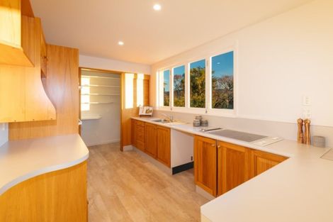 Photo of property in 148 Dyers Pass Road, Cashmere, Christchurch, 8022