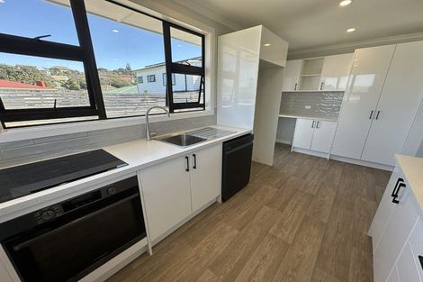 Photo of property in 3 Matatiro Street, Titahi Bay, Porirua, 5022