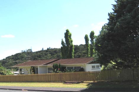 Photo of property in 4 Vandeleur Avenue, Birkdale, Auckland, 0626