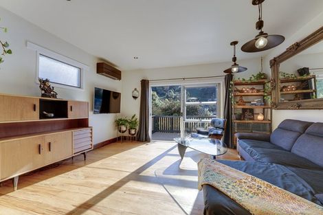 Photo of property in 72 Toi Toi Street, Toi Toi, Nelson, 7010