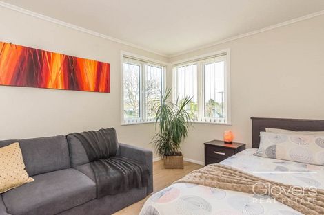 Photo of property in 236 Whitney Street, Blockhouse Bay, Auckland, 0600