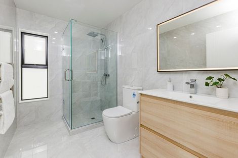 Photo of property in 16b Smedley Street, Manurewa, Auckland, 2102