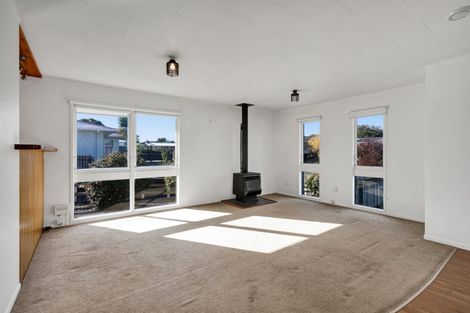 Photo of property in 7 Oleander Place, Bell Block, New Plymouth, 4312