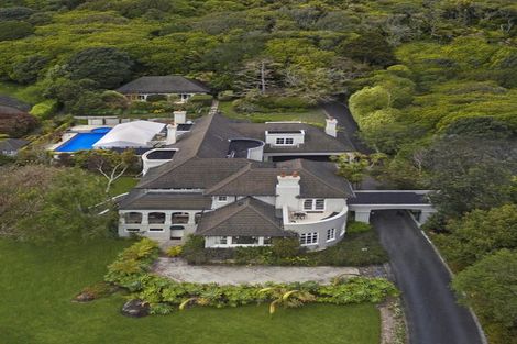 Photo of property in Greenmantle, 214 Main Road North, Otaihanga, Paraparaumu, 5036