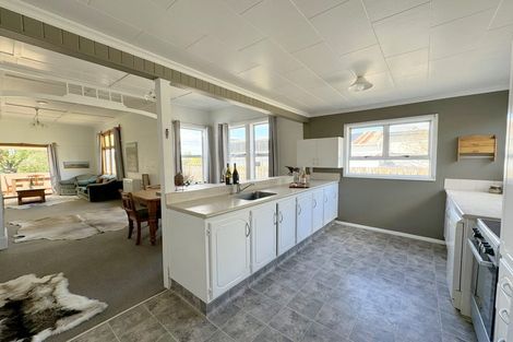 Photo of property in 2379 Takapau Road, Waipukurau, 4200