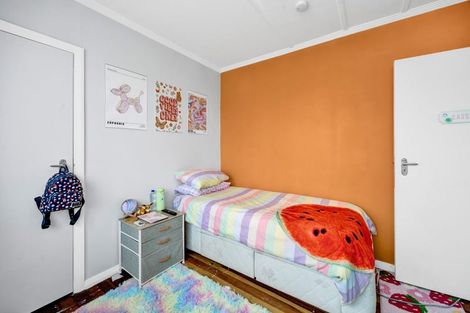 Photo of property in 150 Miranda Street, Stratford, 4332